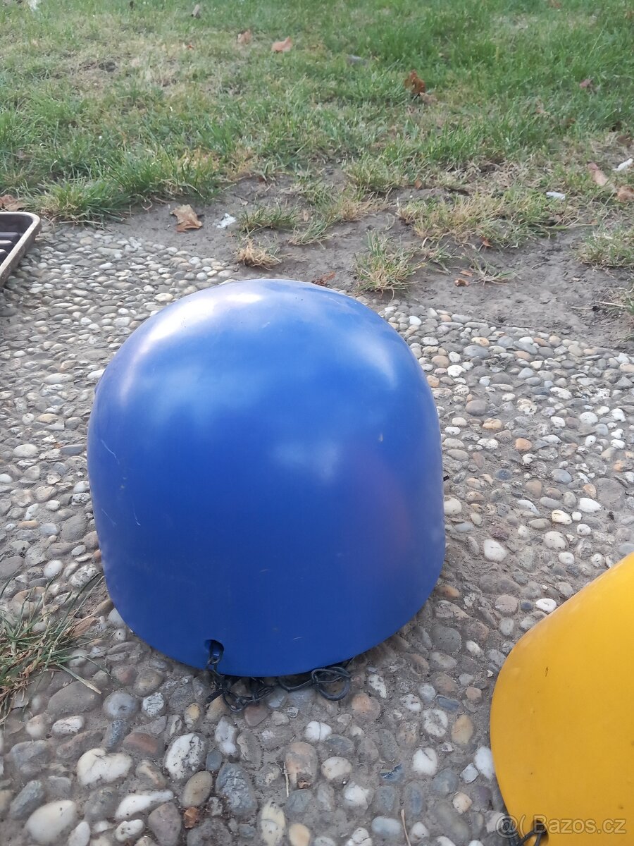 dvě sady květináčů - 7