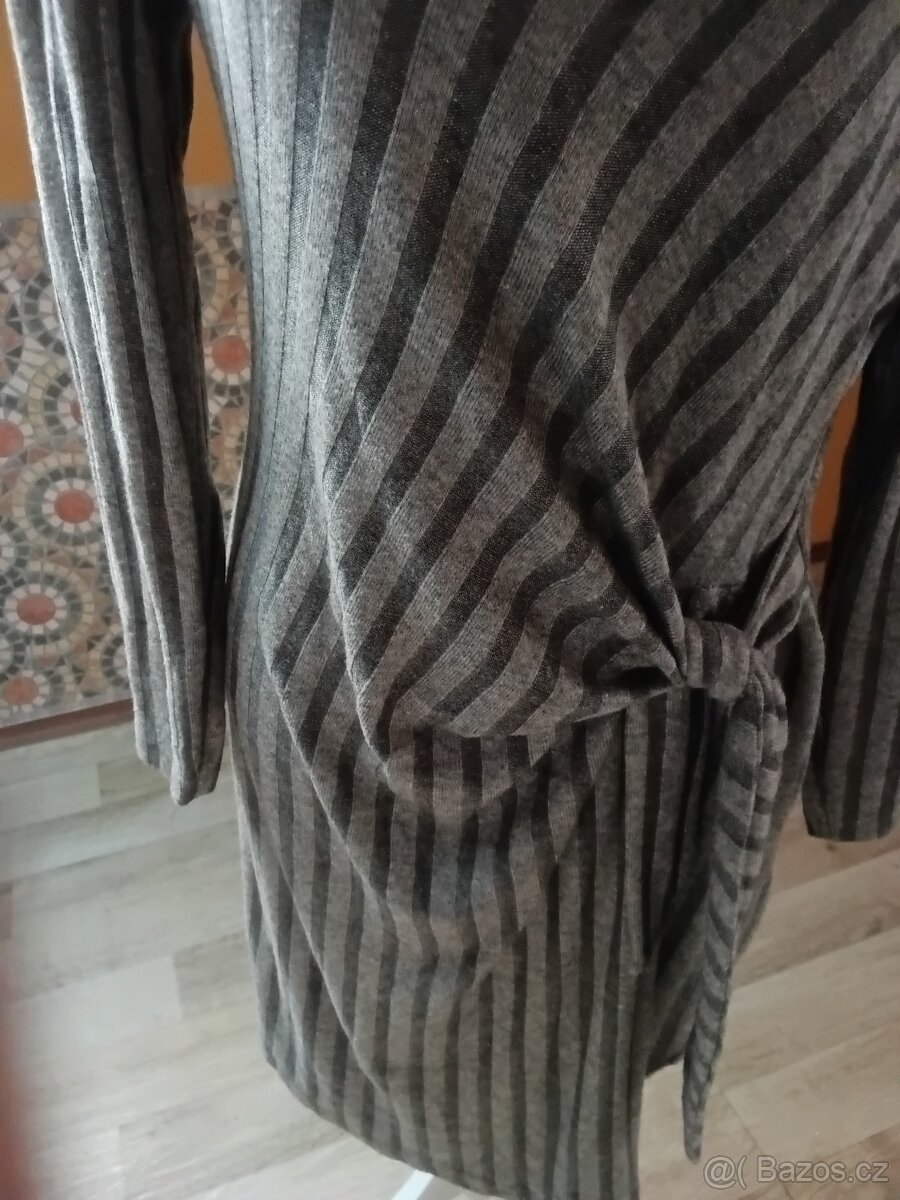 NOVÉ ŠATY PRUHOVANE ŠEDÉ ESMARA L/44 - 7