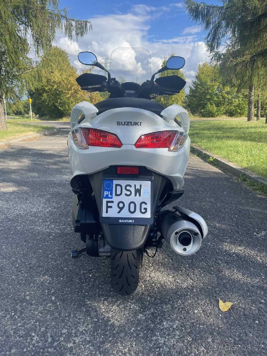 Suzuki Burgman 125cm3 2019 rok - 7