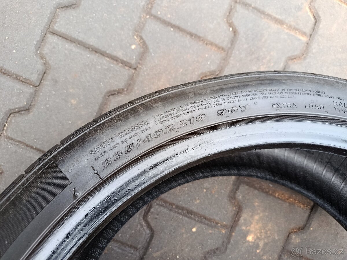 235/40/19 letní pneu nexen - 7