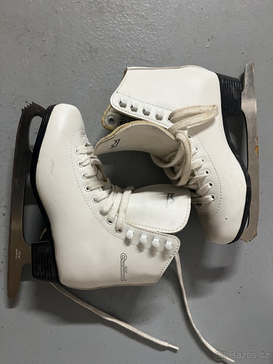 Prodej ledních dívčích dámských bruslí,velikost 28,33,34 - 7