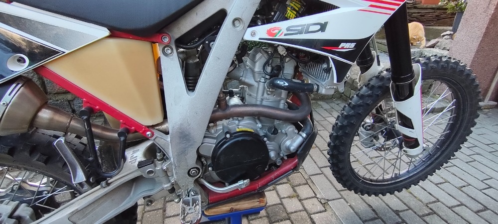 Enduro AJP PR5 250 - 7