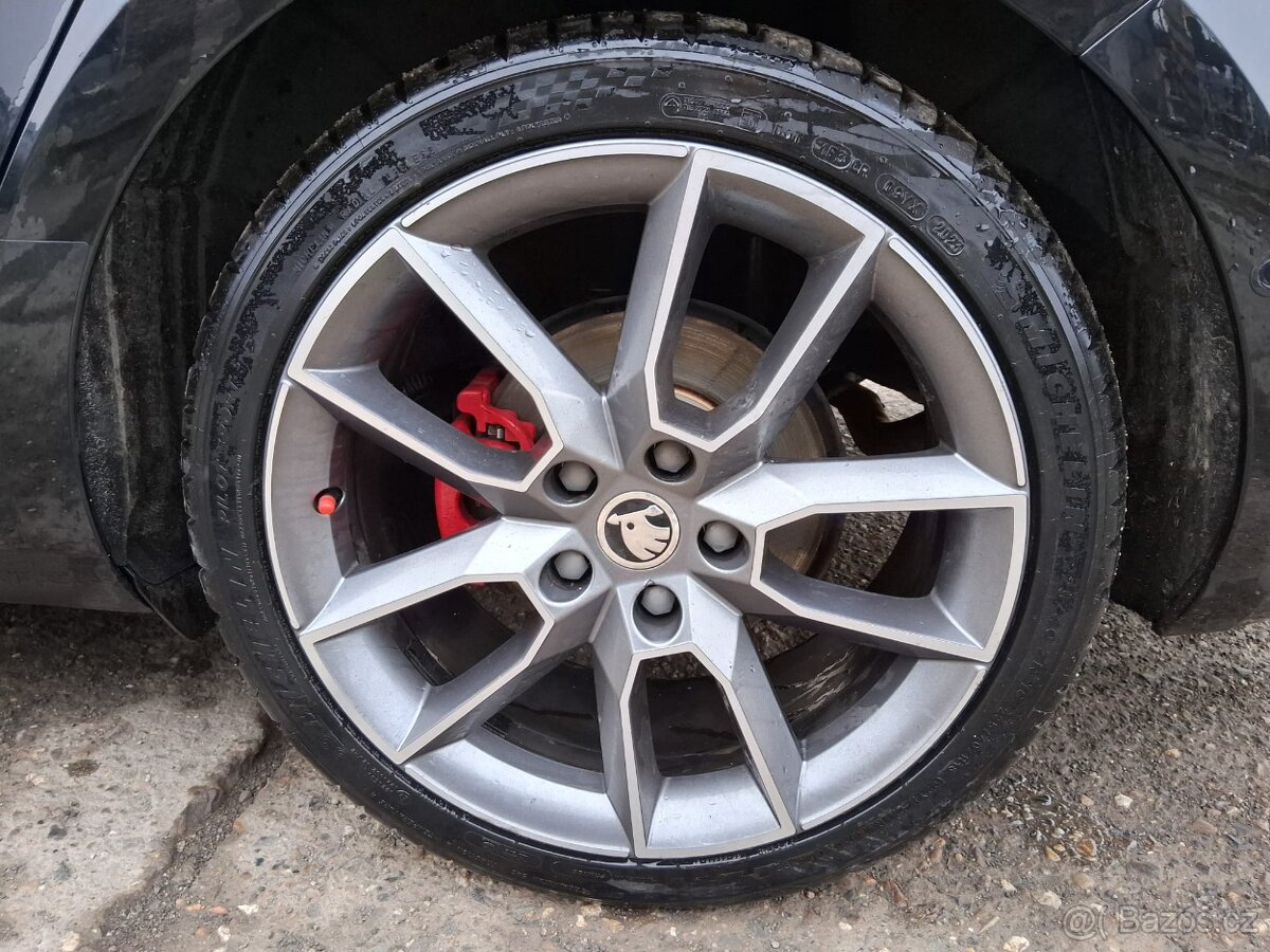 Škoda Octavia RS 2.0TSi manual orig.93.900km 162kW - 7