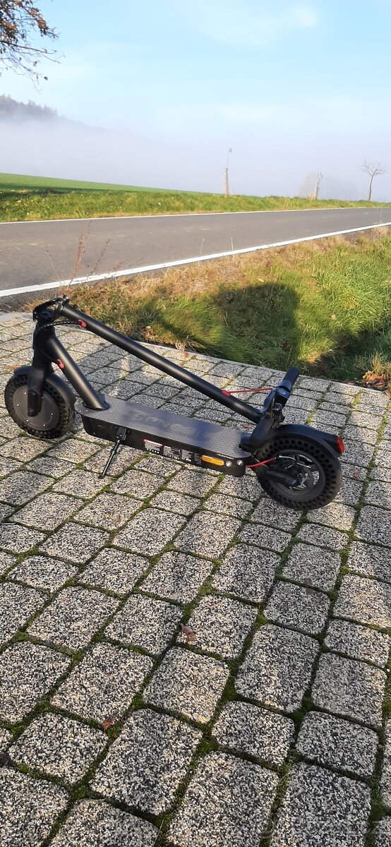 Elektrická koloběžka SENCOR - 7