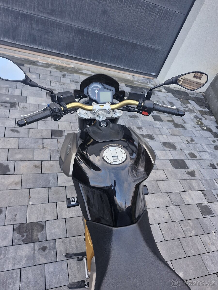 Aprilia Shiver 750 - 7