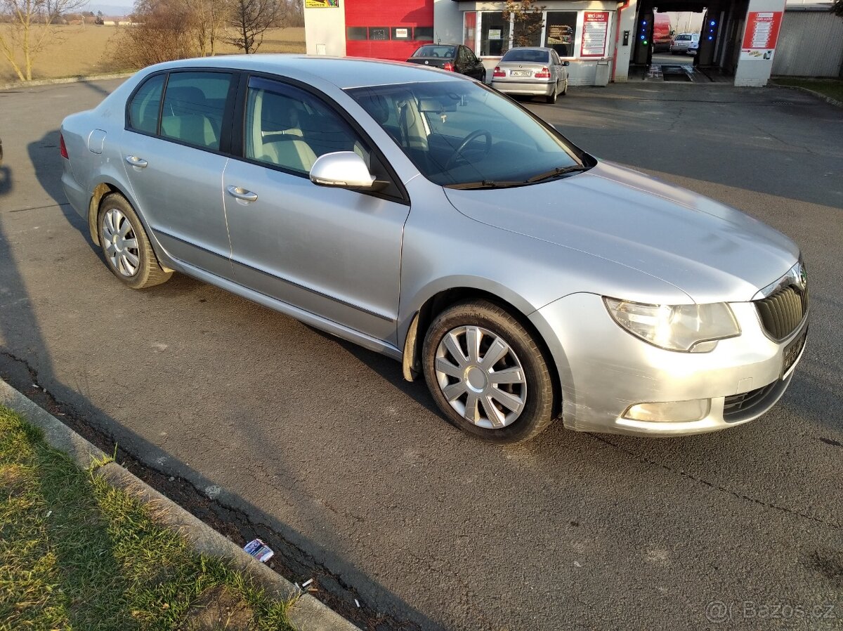 Škoda Superb 1.6 TDi-77kw-TOP CENA - 7