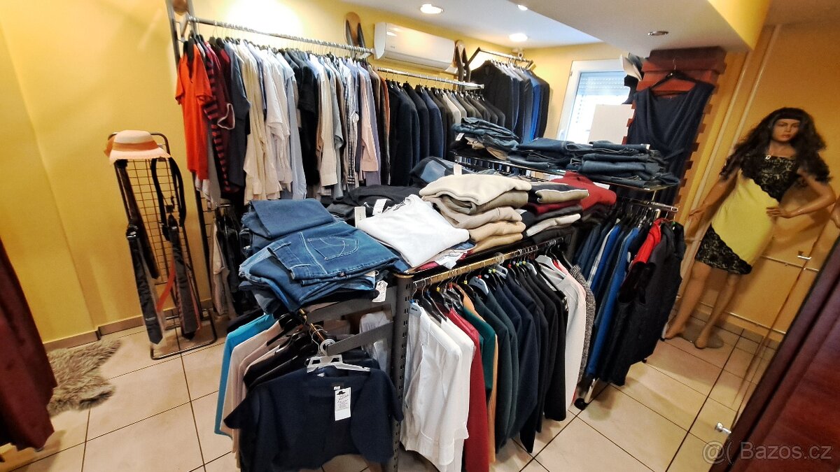 Nabízí se sklad oděvů - 7