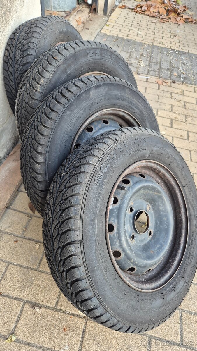 Prodám dvě sady kol včetně pneu - 7