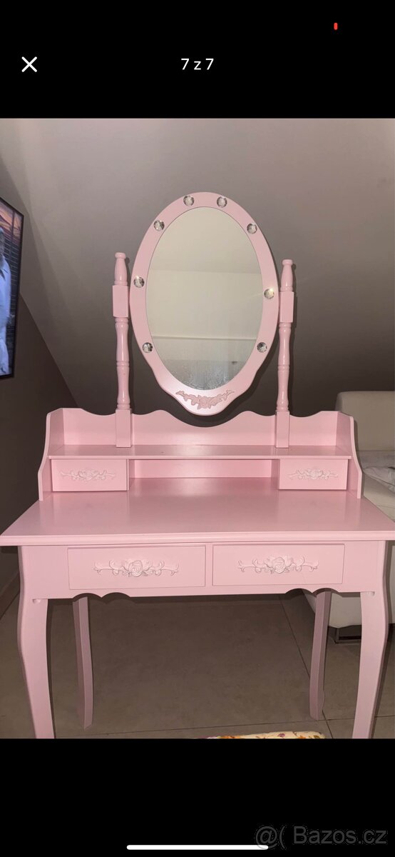 Toaletní stolek - 7