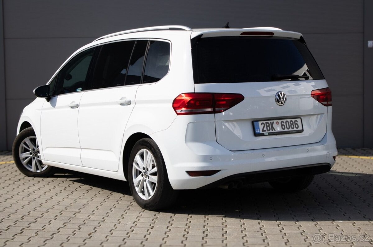 VW Touran Hi-line 100% stav - 7