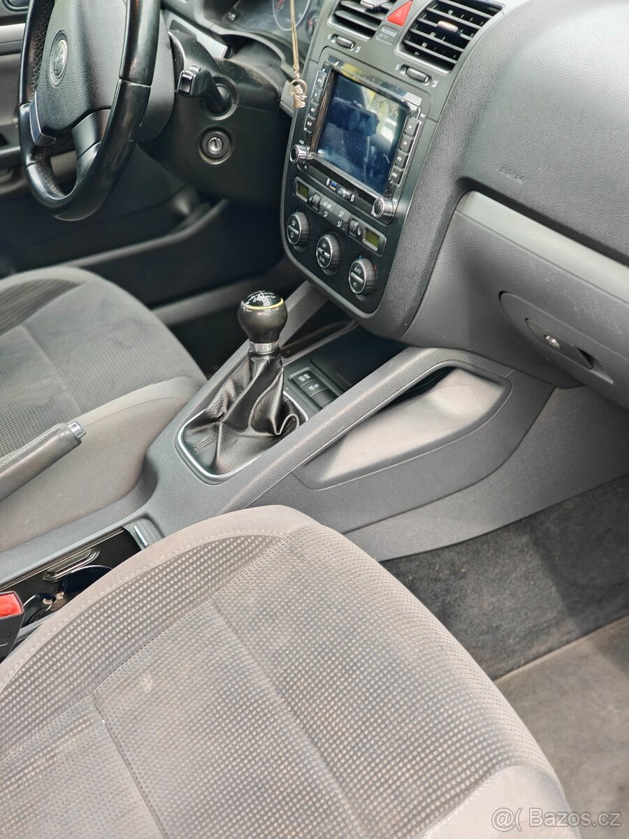 Volkswagen Golf 5 - 7