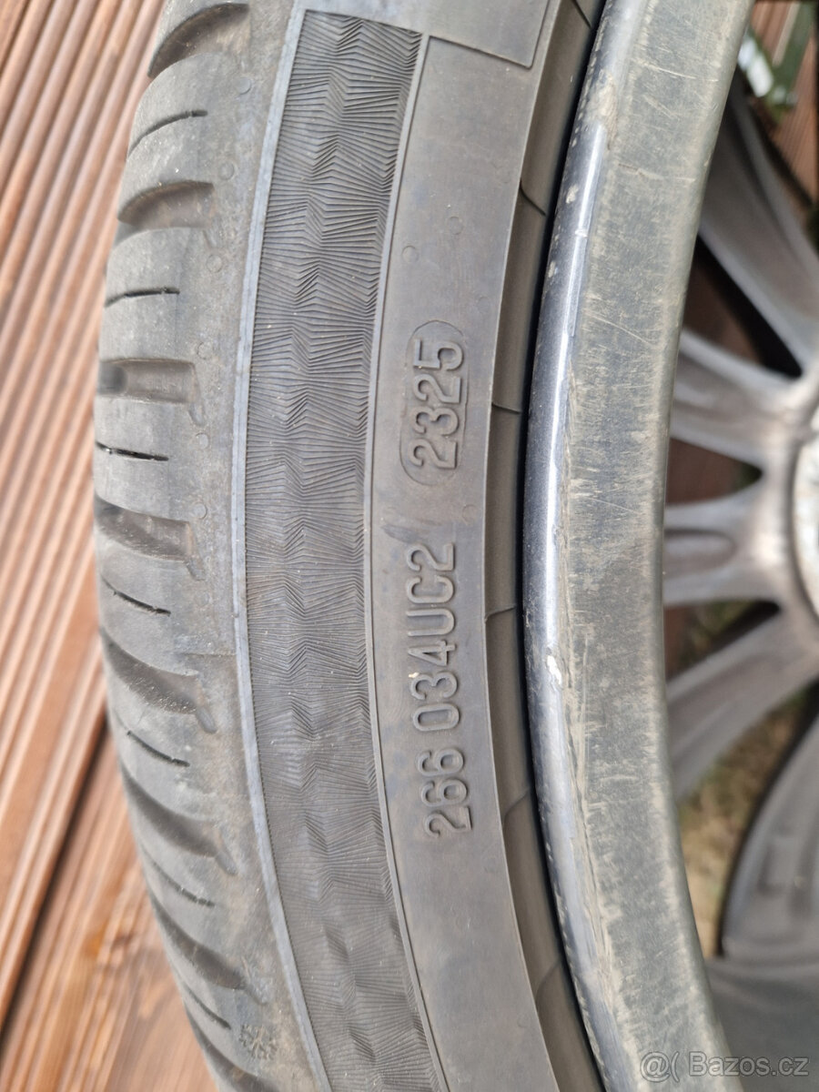 Tesla Turbíny 245/35 R21 - 7
