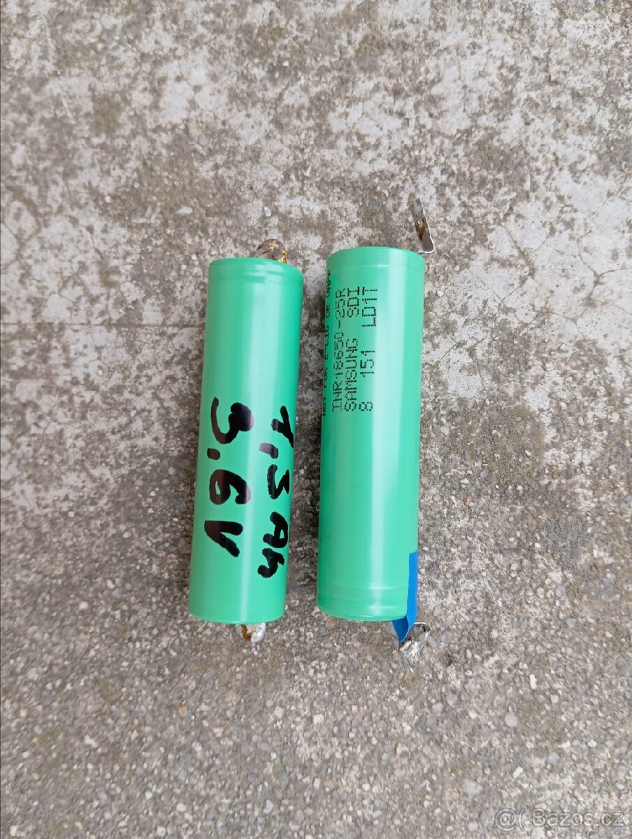 Prodám bateriové nůžky Zn.BOSCH - 7