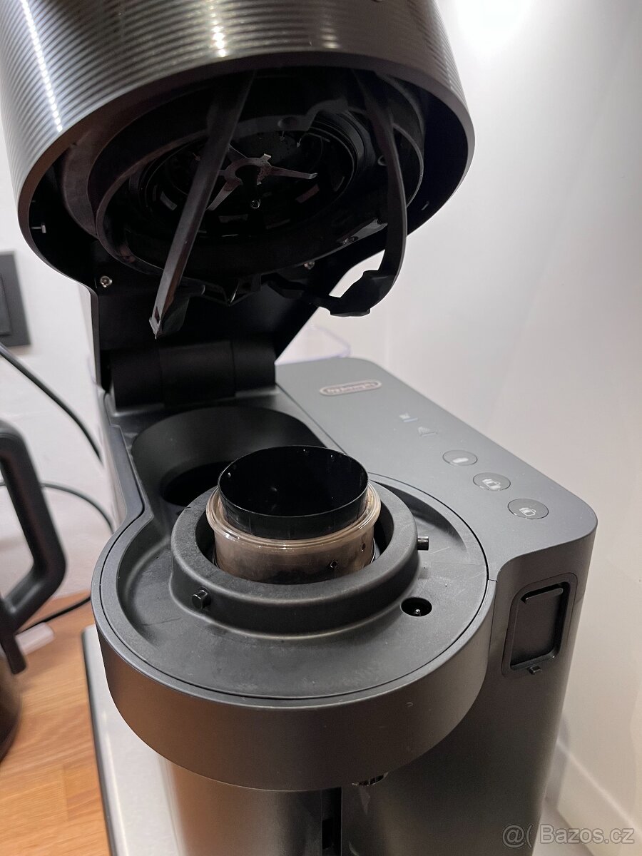 ☕ Nespresso Vertuo Gran Lattissima + originální zásobník - 7