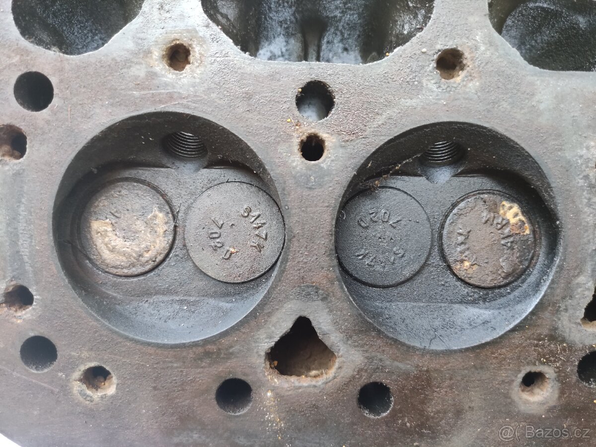 Hlava motoru Škoda 1089ccm - 7