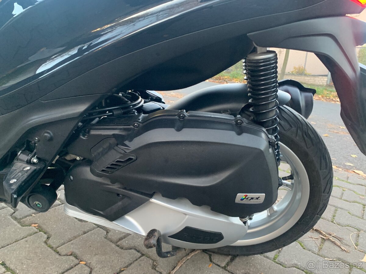 Piaggio Medley 125 - 7