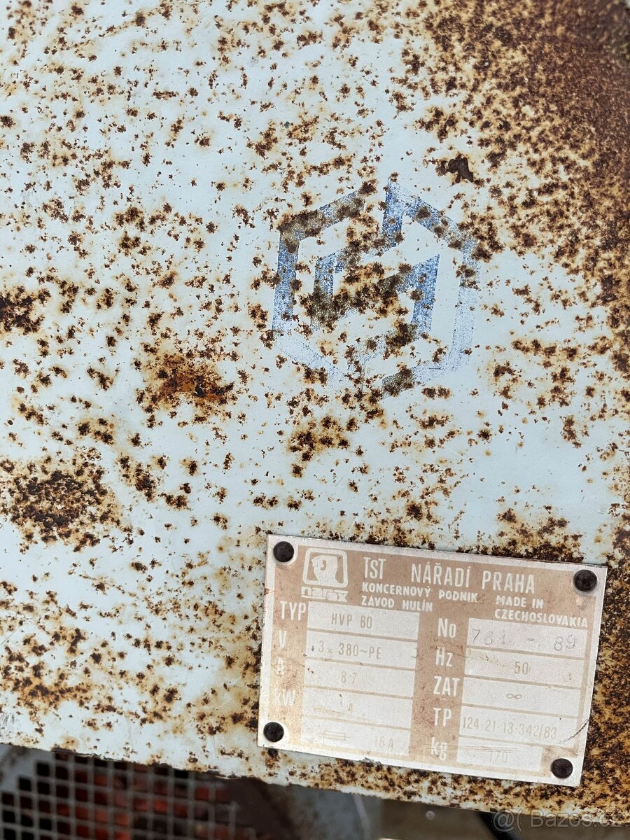 Cirkulárka s kolébkou Narex typ HVP 60 - 7