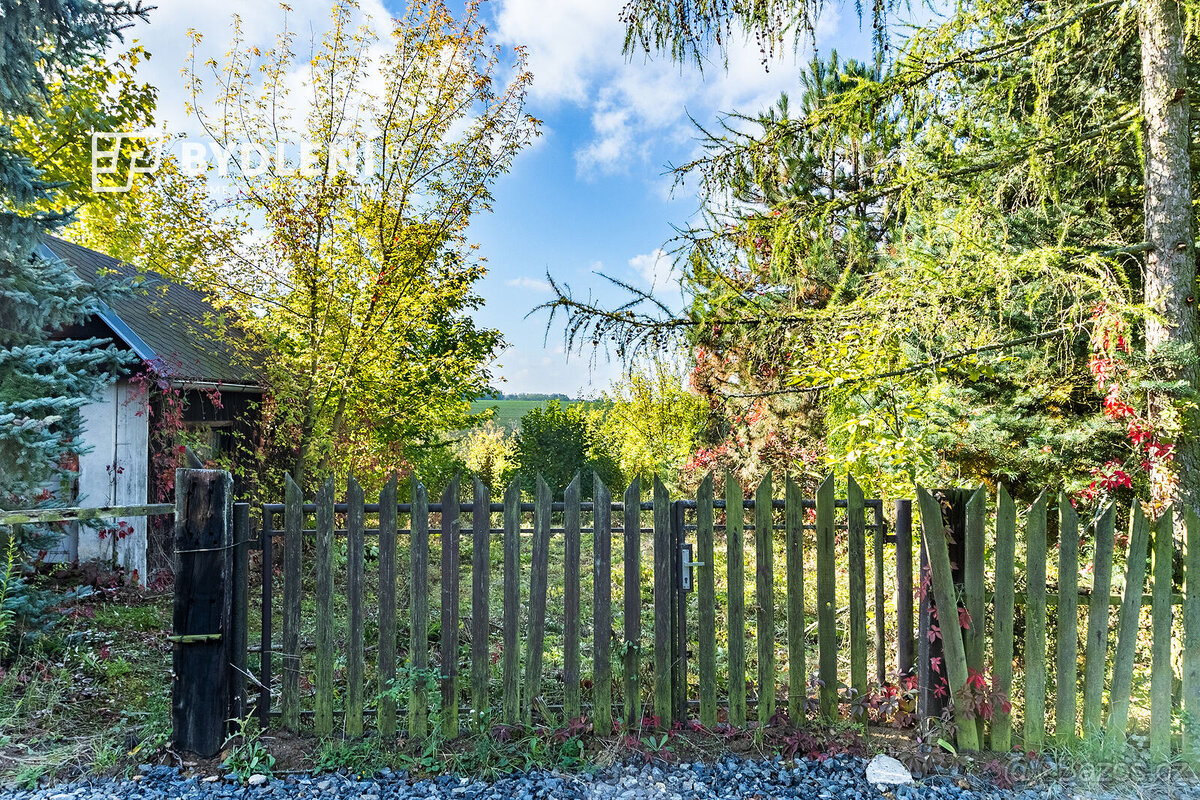 Prodej stavebního pozemku 858m² - 7