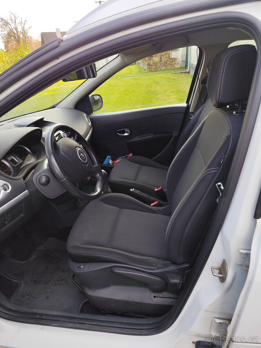 Renault Clio 3 grandtour dci 1.5 - 7