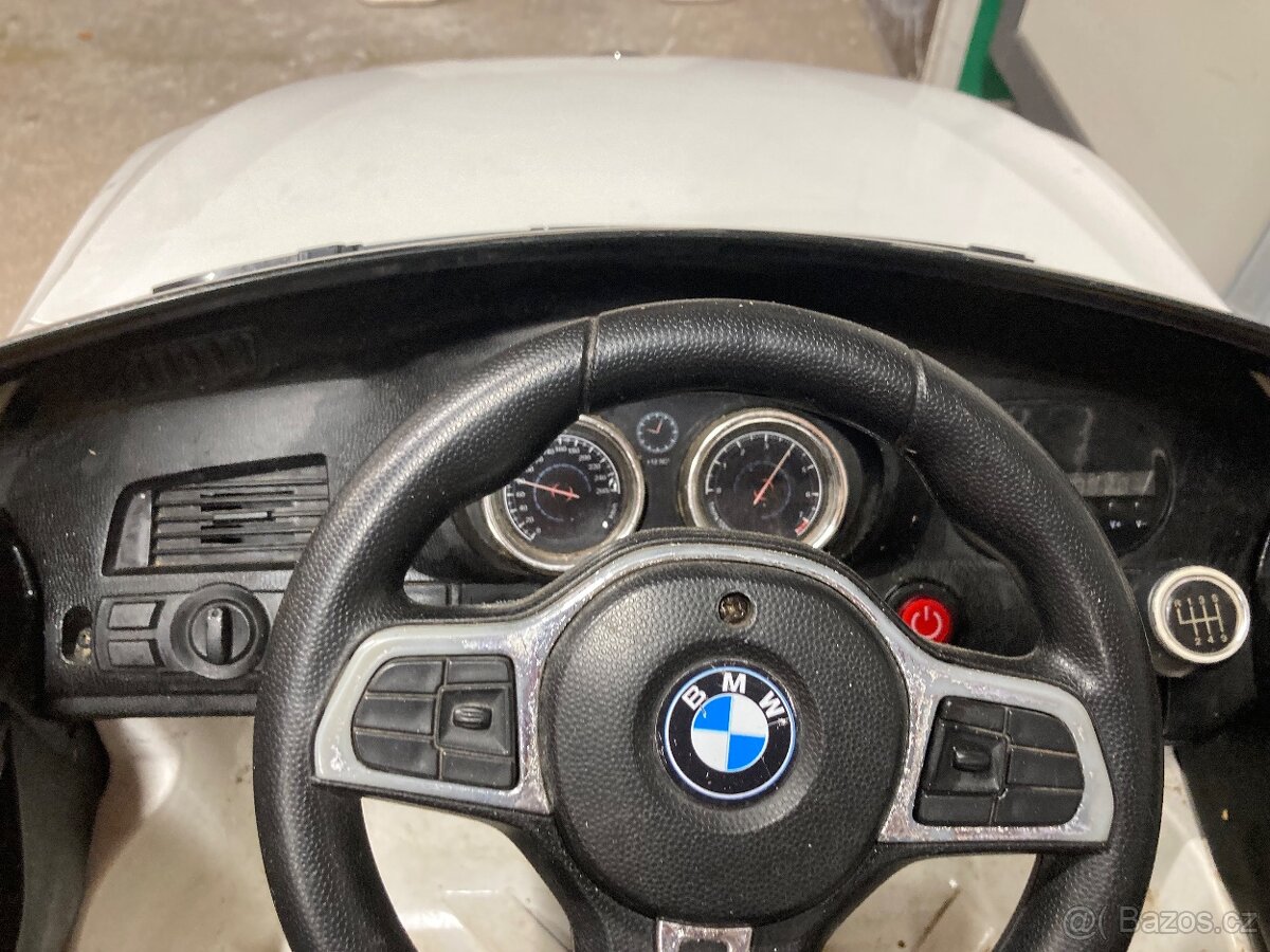 Elektricke auticko BMW - 7