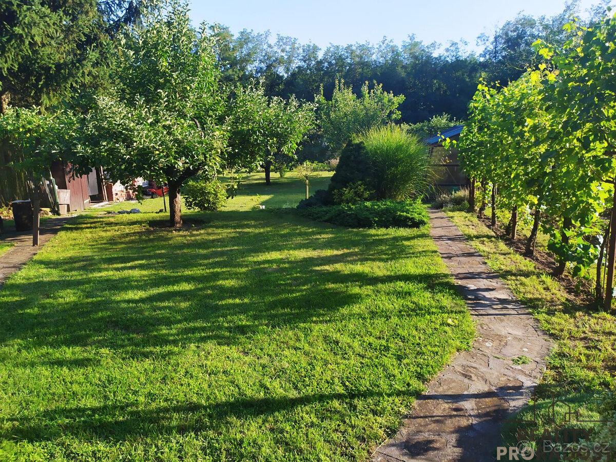 Prodej zahrady 585 m2, Hodonín - 7