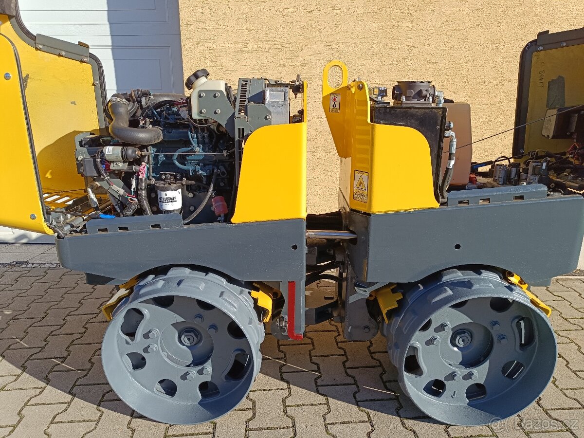 Vibrační válec Wacker Neuson RTKx-SC 3 - motor KUBOTA - 7