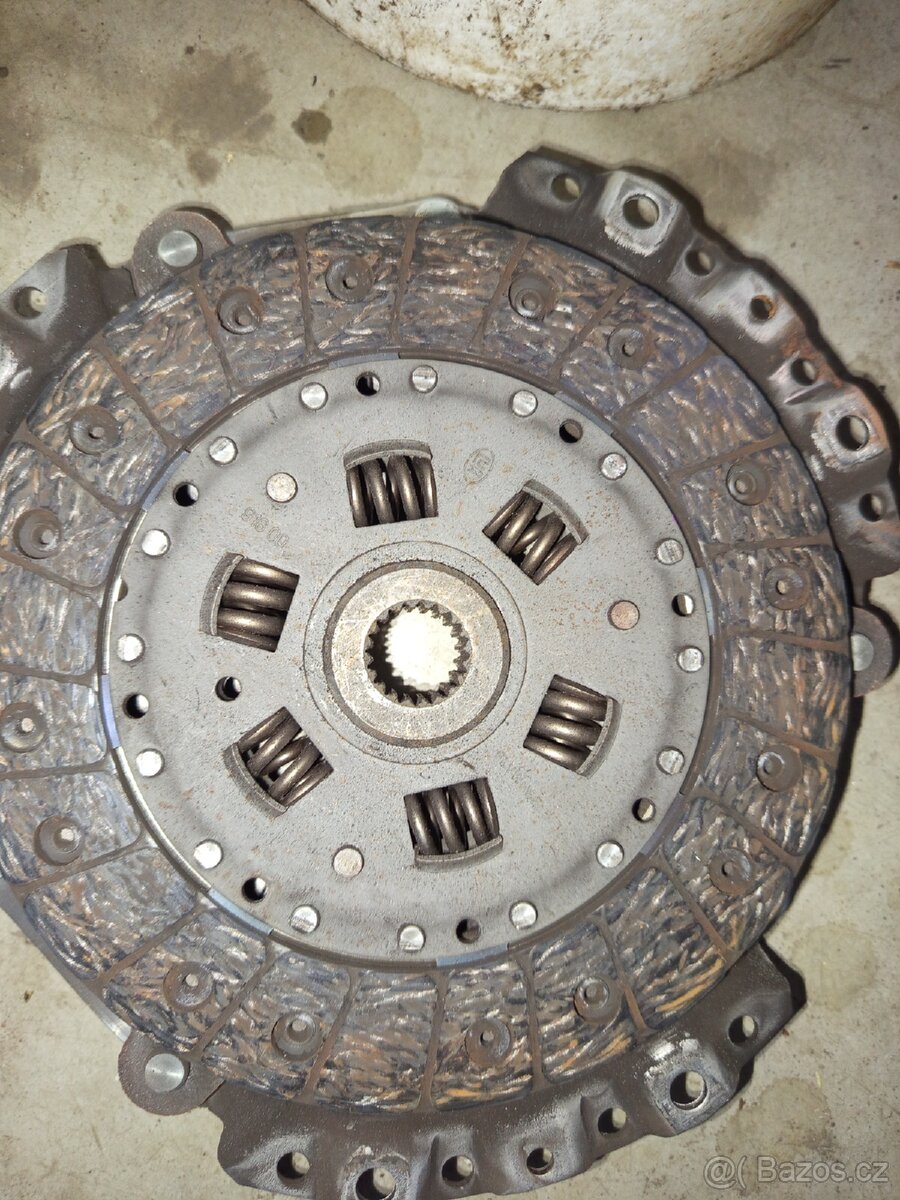 Spojkova sada niva - 7