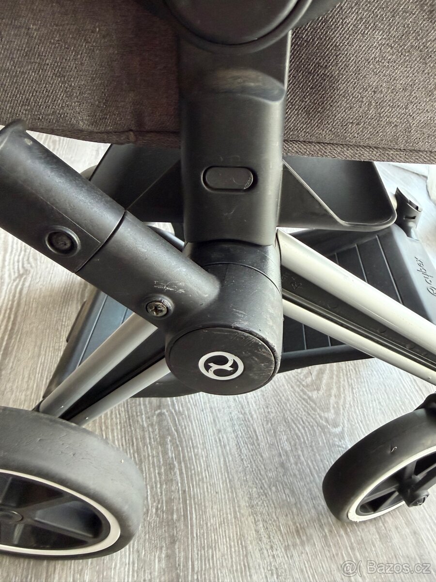 Kočárek pro panenky Cybex - 7
