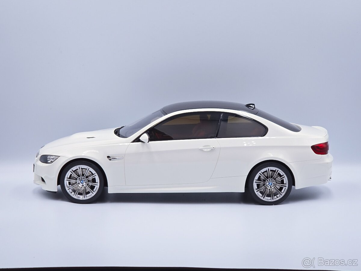 BMW M3 E92 1:12 OttoMobile - 7