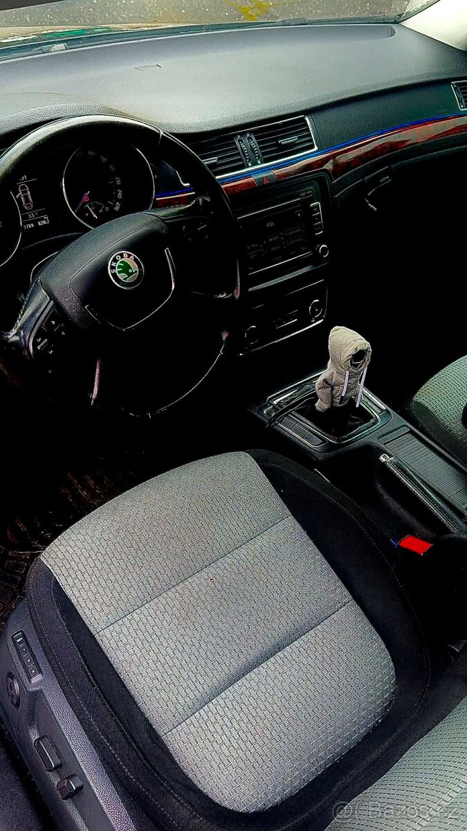 Škoda Superb II - 7