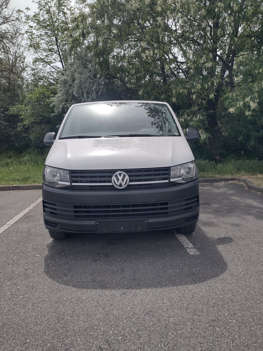 Volkswagen Transporter T6 2.0TDI - 7