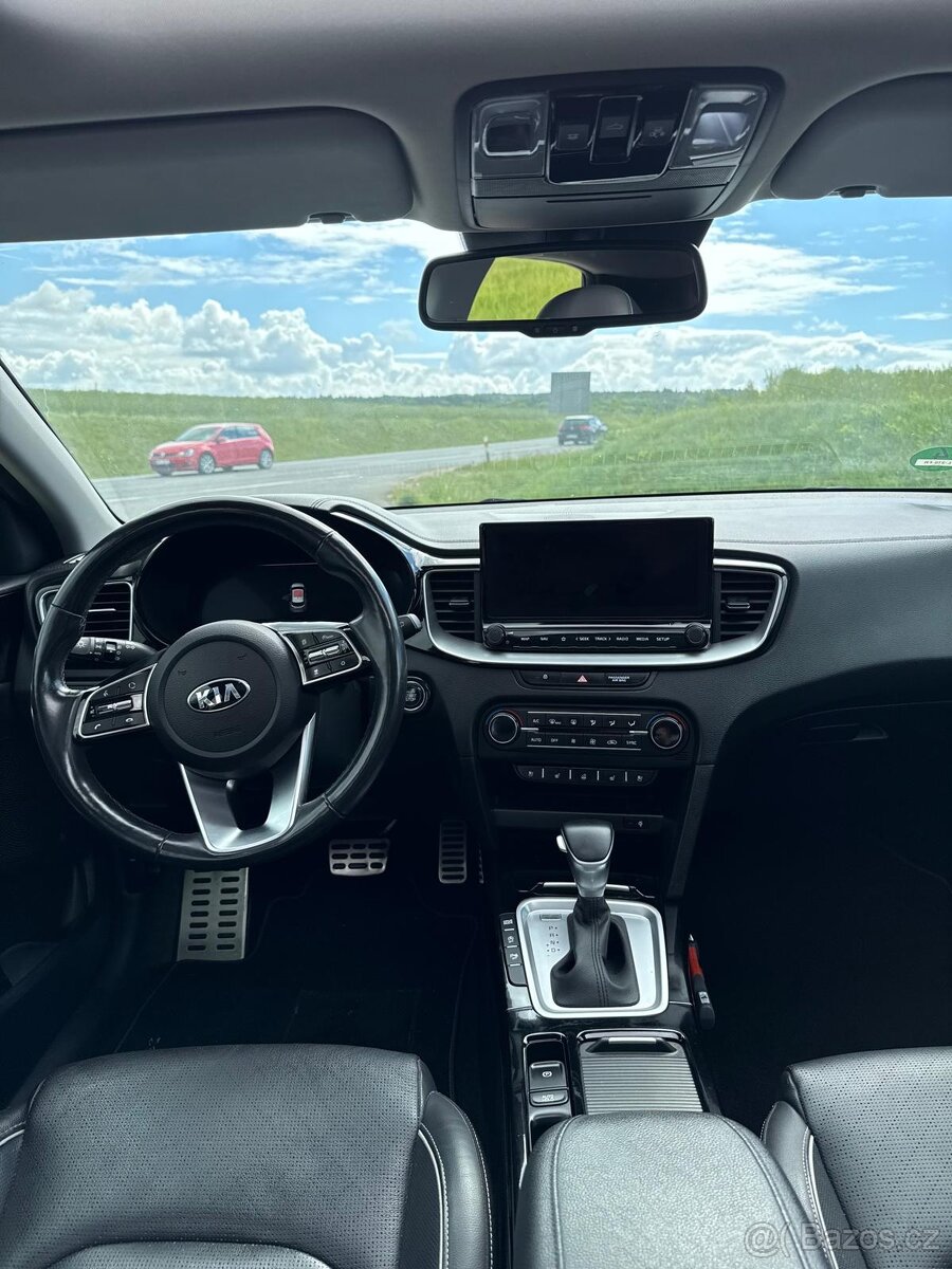 Prodám Kia Xceed - 7