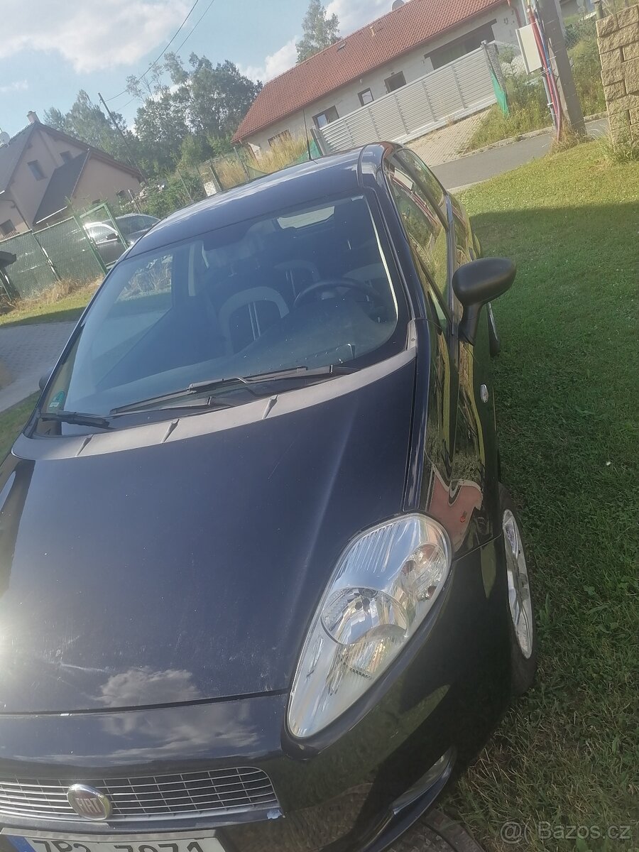 Fiat grande Punto 1,4 - 7