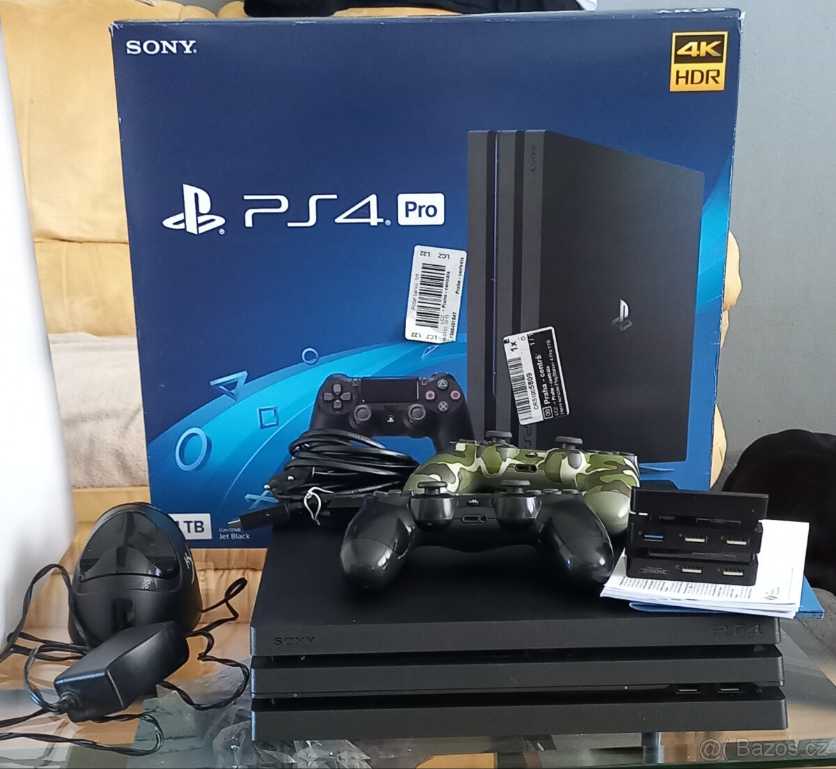 PS4 PRO - 7
