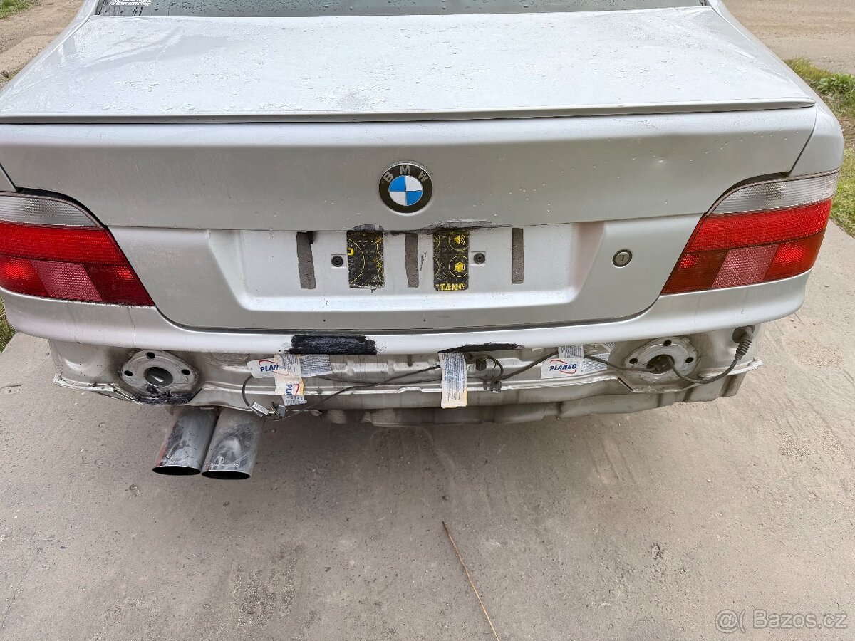 BMW E39 528i M52,manual,edc podvozek - 7