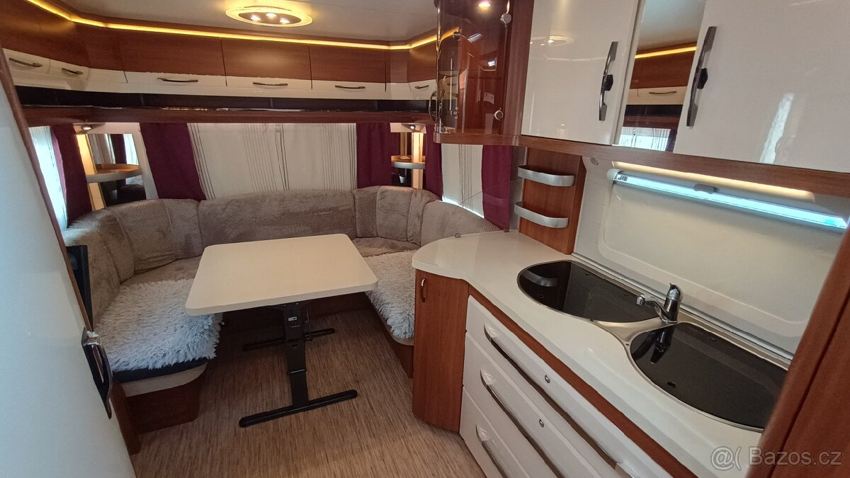 Hobby 560 Excelent, Mover, 2x předstan, nosič kol - 7