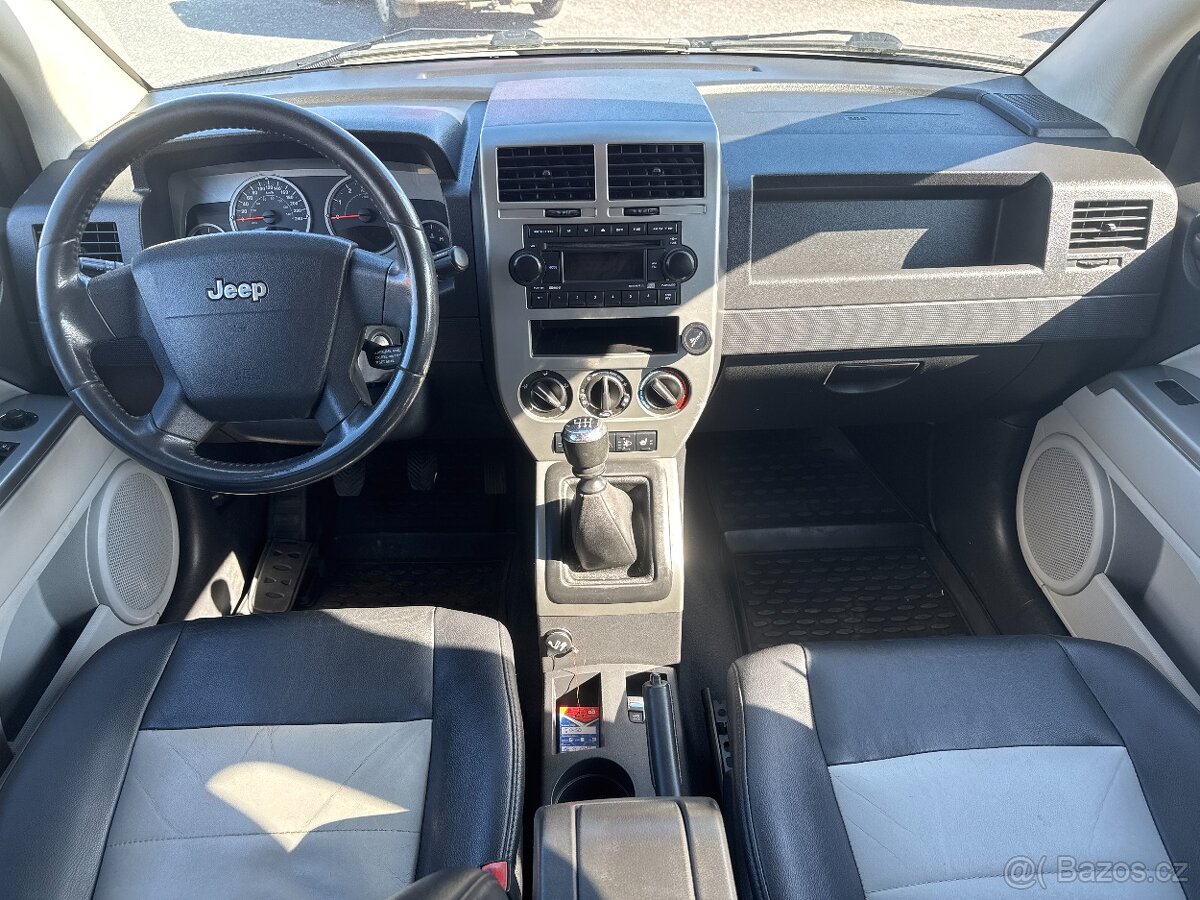 Jeep Compass 2.0 CRDi 4x4 103kW LIMITED - 7