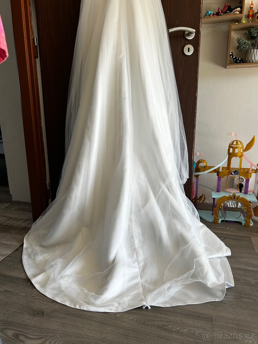 Svatební šaty - Zuzana Lešák Černá - 7