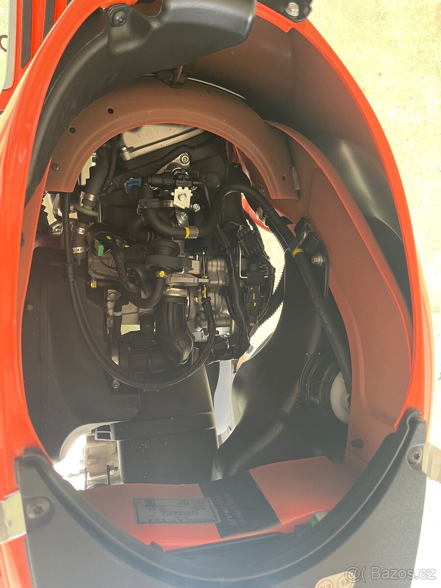 VESPA PRIMAVERA 125 - 7