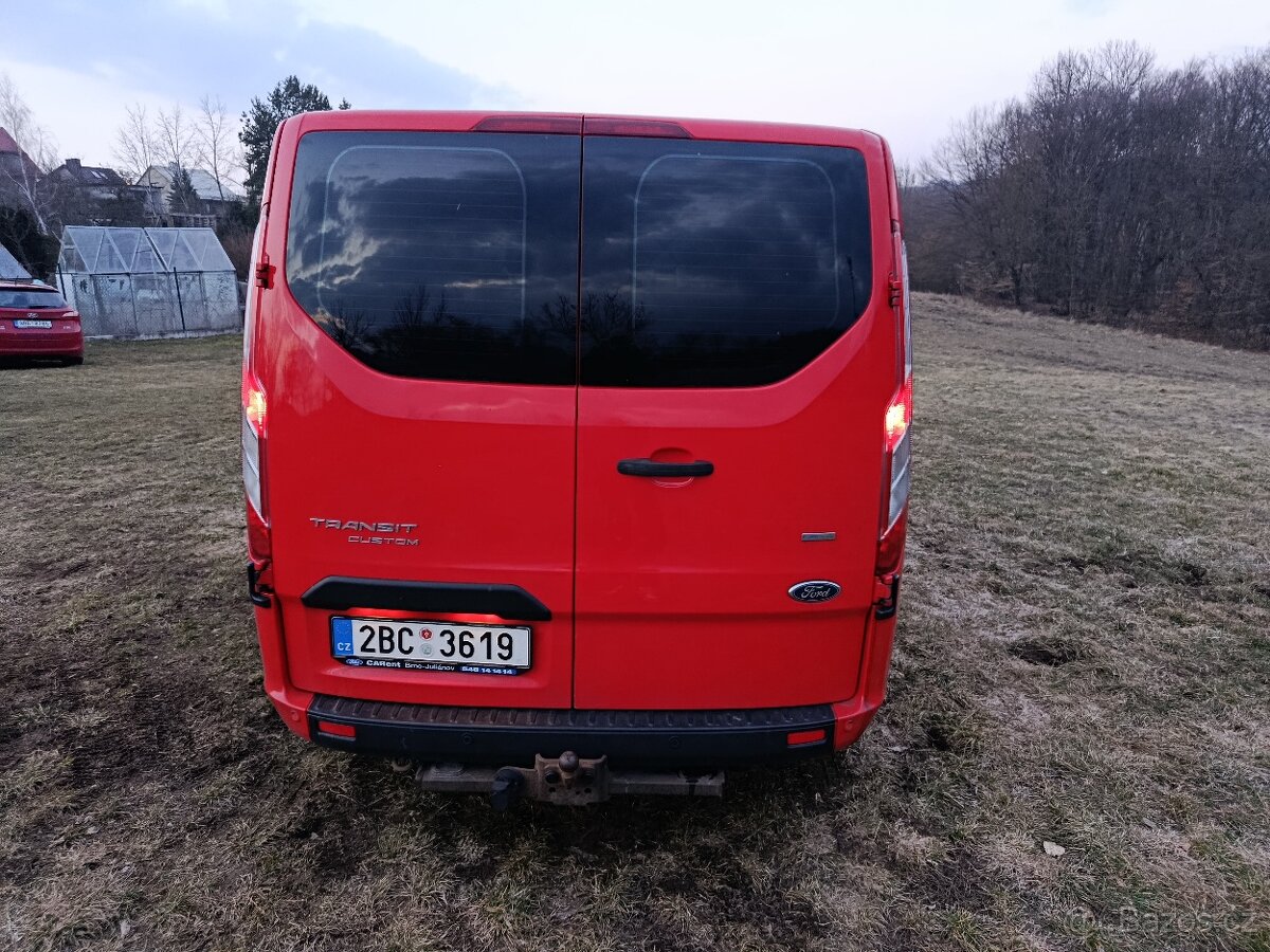 Ford Transit Custom 6 míst L2H1 - 7
