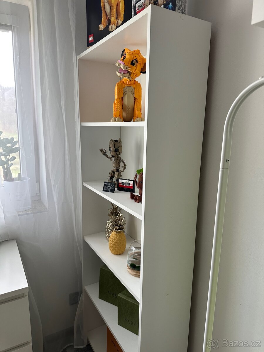 Set nábytku - knihovna a regál - 7