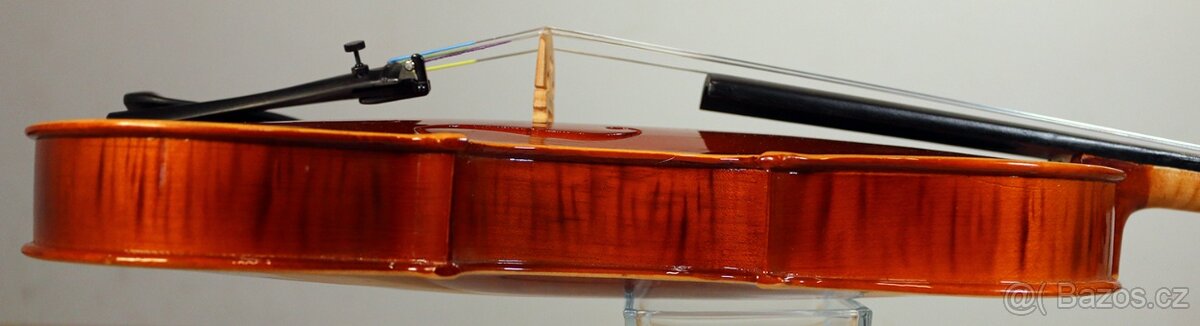 Prodám celé housle. Dobře hrají. Poslouchej nahrávku. - 7