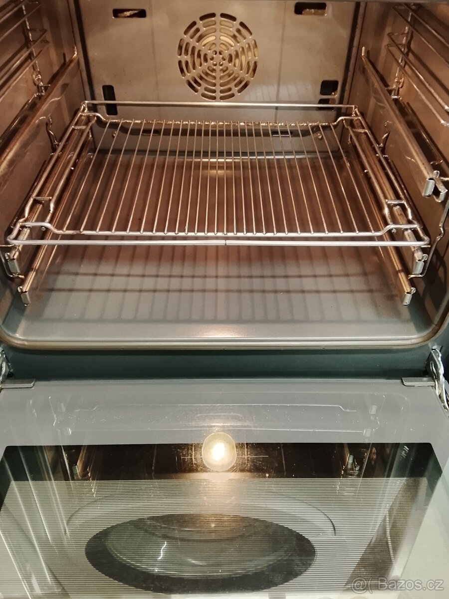 Vestavný set Bosch - 7