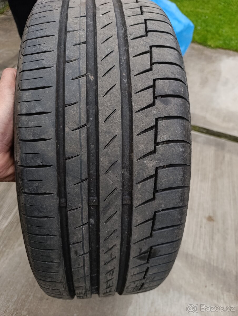 Continental Premium Contact 225/45/17 - 7