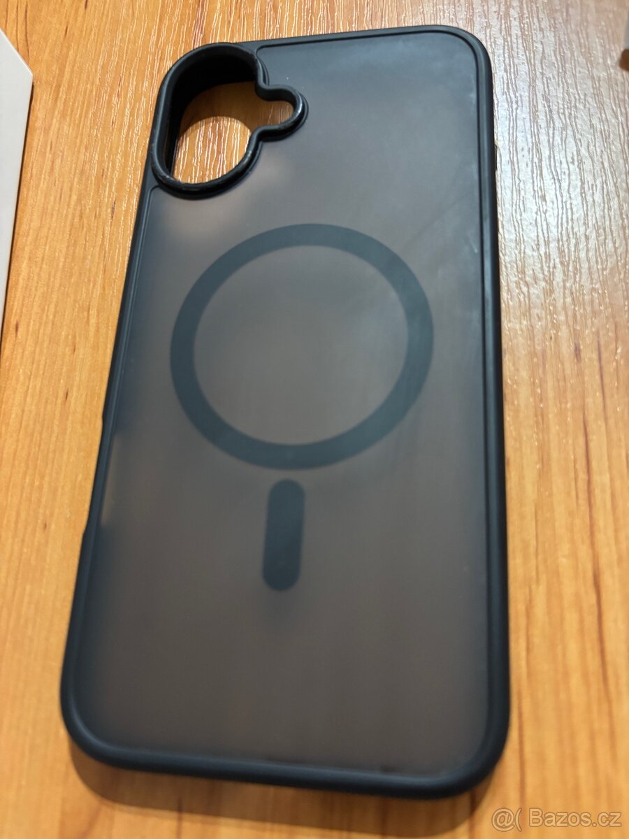 IPhone 16 Plus 128GB v záruce - 7