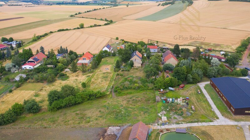 Prodej pozemku 2 000 m², Charvátce u Loun - 7