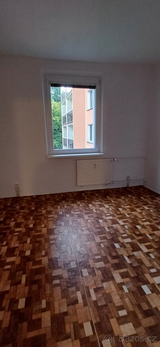 Prodej bytu 3+1 Rožnov pod Rahostěm, ul. Valašská - 7