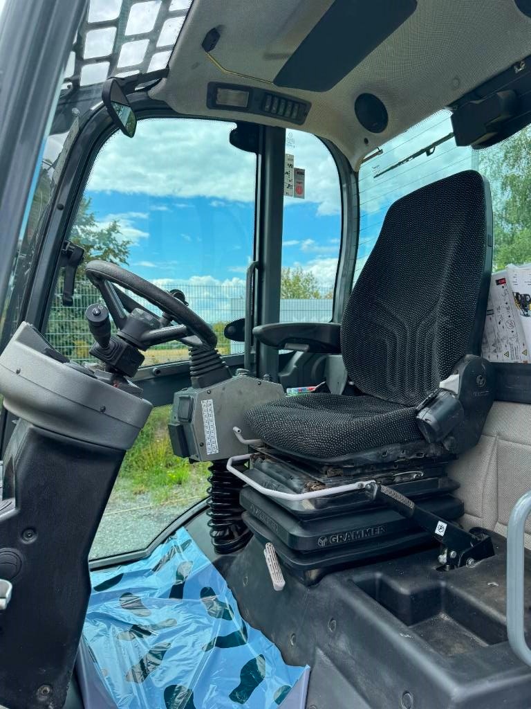 Nakladač Wacker Neuson WL 60 - 7