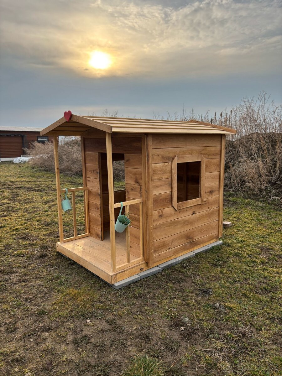 Dřevěný domeček pro děti , dětské hřiště - 7