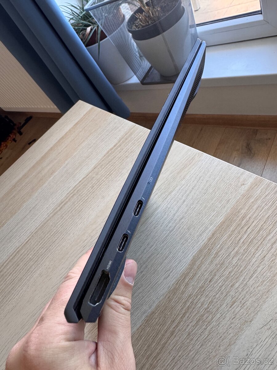 Asus ZenBook 13 UX325E - 7